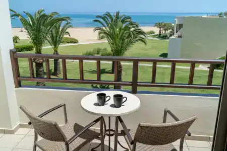 Pilot Beach Resort - 6