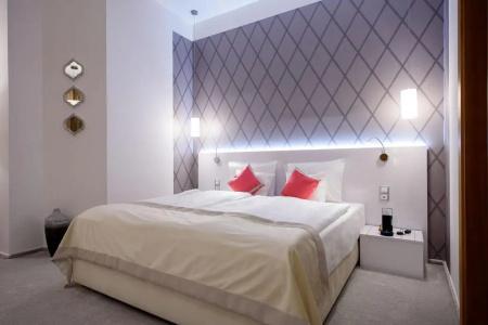 Karoly Corner Residences - 56