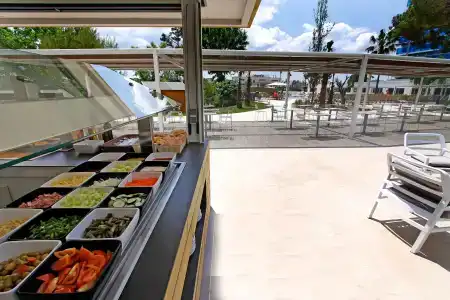 Tonga Tower Design & Suites - 10