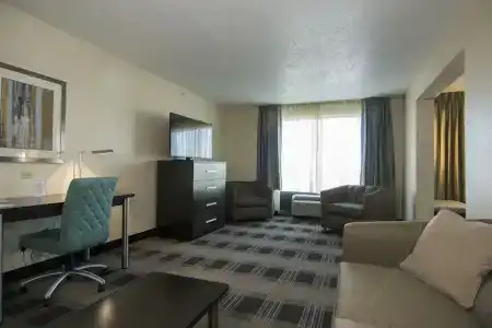 Wingate by Wyndham - Orlando International Airport - 72