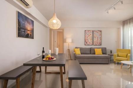 Trianon Luxury  & Suites - 199