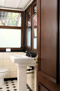 Boutique Castillo Rojo - 44