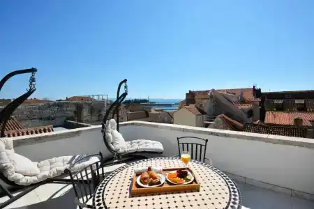 Jupiter Luxury - 119