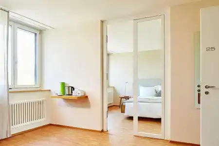 Greulich Design & Boutique - 7