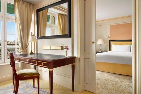 Shangri-La Paris - 7