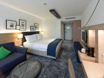 Holiday Inn Stuttgart, an IHG - 39