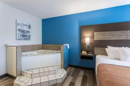 Quality Inn On the Strip - 37