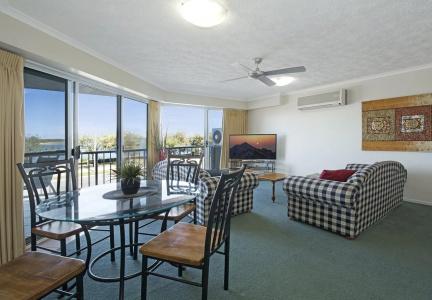 Sandy Shores Luxury Holiday Units - 1