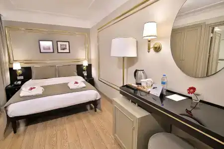 Pacco Boutique & Spa - 5