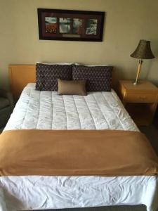 Candlelight Inn - 16