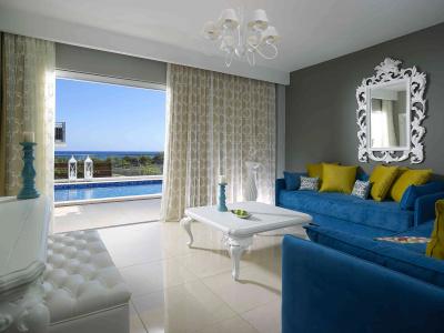 Anemos Luxury Grand Resort - 8