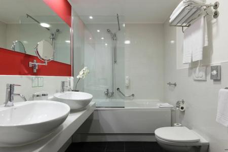 Holiday Inn Genoa City, An Ihg - 59