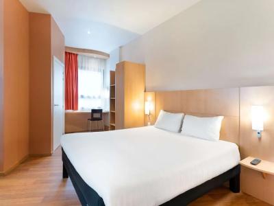 Ibis Budget Madrid Centro Las Ventas - 54