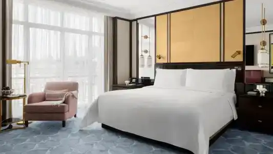 The Peninsula - 36