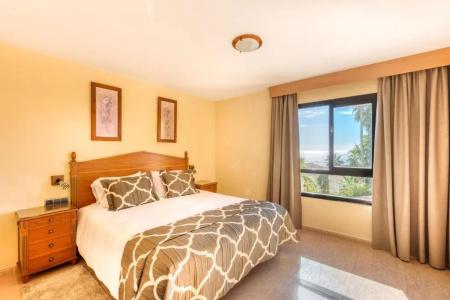 Apartamentos Macdonald Doña Lola - 38