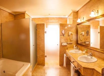 Duques de Medinaceli - 33