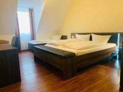 -Restaurant Buger Hof - 46