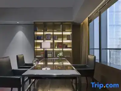 Niccolo Chengdu - 103