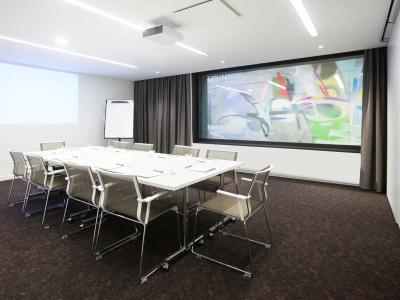 Novotel Basel City - 17