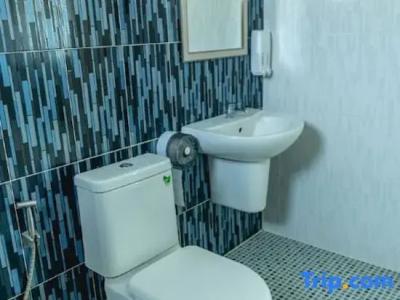 Apinya Resort Bangsaray - 51