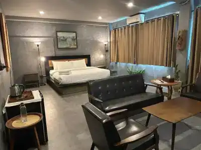 Premier Hostel Chiang Mai - 36