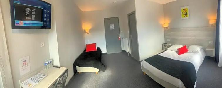 Brit Suisse et Bordeaux - Centre Gare - 61