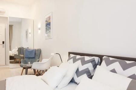 Tesla Boutique  & Rooms - 128