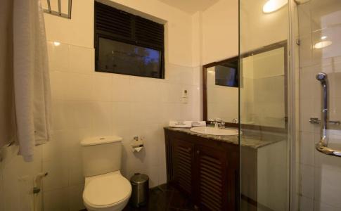 Ceyloni Panorama Resort - 7
