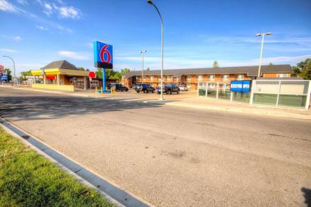 6-Lethbridge, AB - 16
