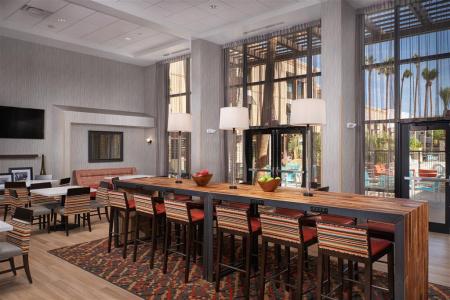 Hampton Inn & Suites Phoenix/Scottsdale - 26