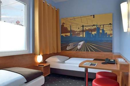 b&b SaarbrüCken-Hbf - 14