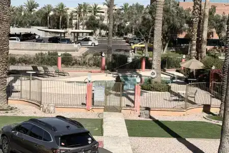 Howard Johnson by Wyndham Phoenix Airport/Downtown Area - 1