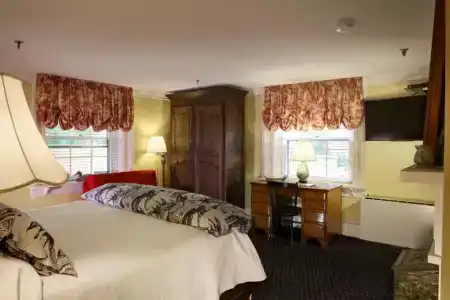 200 South Street Inn - 7