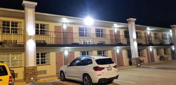 Knights Inn - 15