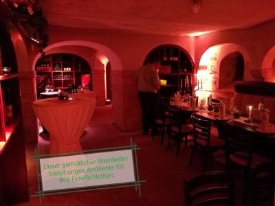 & Restaurant Bergfried - 15