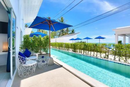 La Perle Luxury Boutique - 41