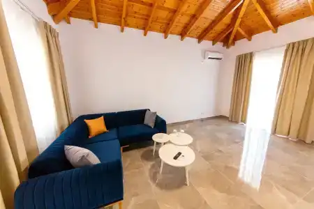 Santa Oliva Suites - 80