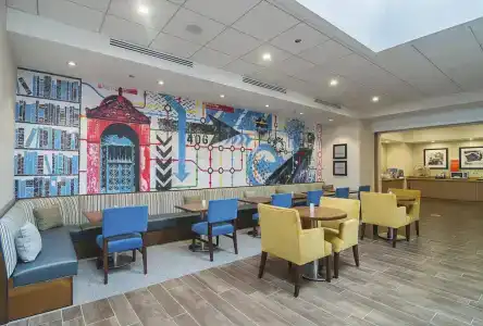 Hampton Inn Chicago North-Loyola Station, Il - 16