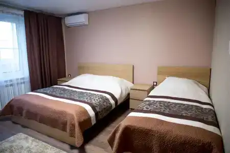 Roomer - 0