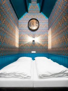 Not Hotel - 20