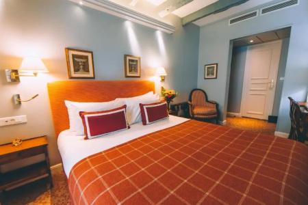 Le Relais Montmartre - 65