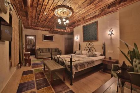 Caravanserai Inn - 152