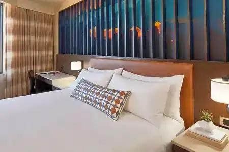 Renaissance Dallas - 71