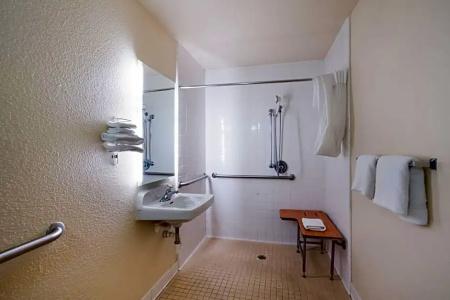 Quality Inn Elk Grove-Sacramento - 42
