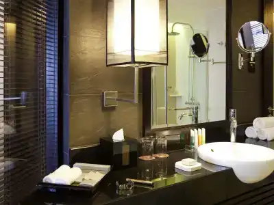 Novotel Ha Long Bay - 8