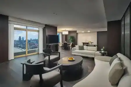 Hyatt on the Bund - 35