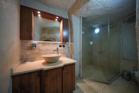 View Cave - 179