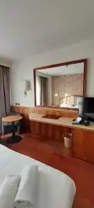 Perugia Plaza - 100