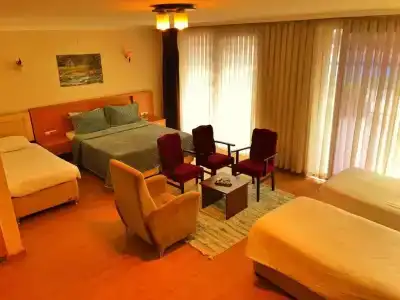 Sandal Otel - 3