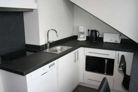Best Western Le Cheval Blanc -Centre- Vieux Port - 57